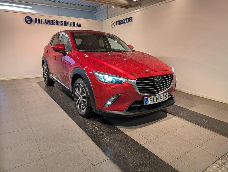 Röd Begagnad 2016 Mazda CX-3 Optimum SUV | 184 900 kr (Marknadspris) - Bild 1/4