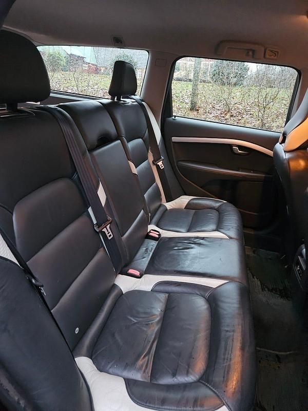 Begagnad Volvo V70 163 HK (119 kW) 2011 Kombi