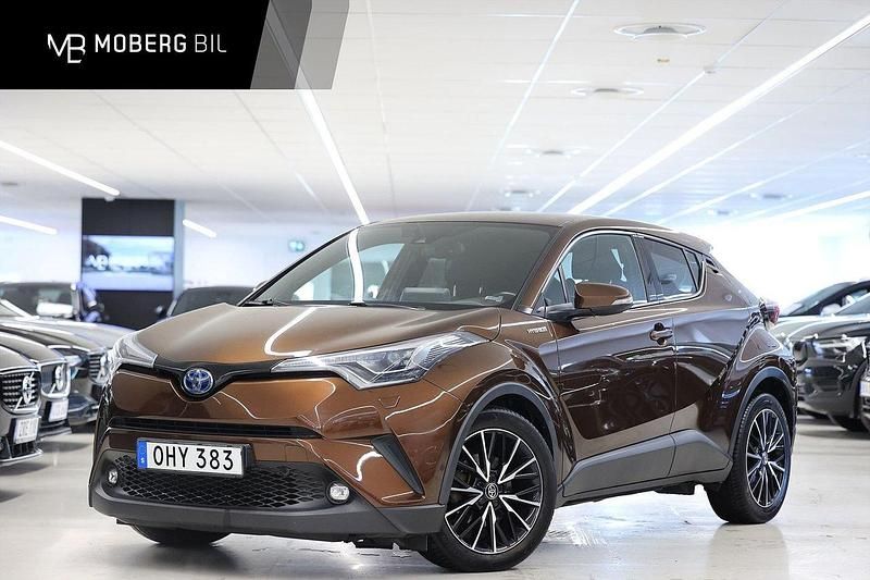 Brun Begagnad 2018 Toyota C-HR Executive SUV | 199 900 kr - Bild 1/2