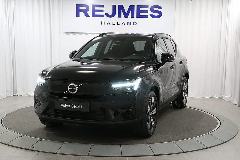 Begagnad Volvo XC40 Ultimate 175 kW (238 HK) 2022 Svart SUV
