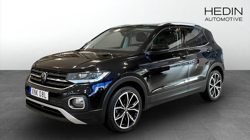 Svart (black) Begagnad 2021 VW T-Cross GT SUV | 194 900 kr (Bra pris) - Bild 1/4