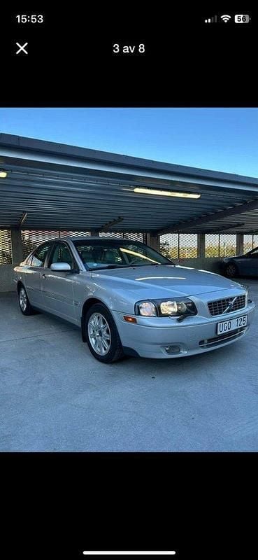 Grå Begagnad 2004 Volvo S80 Business Edition Sedan | 28 000 kr (Marknadspris) - Bild 1/4