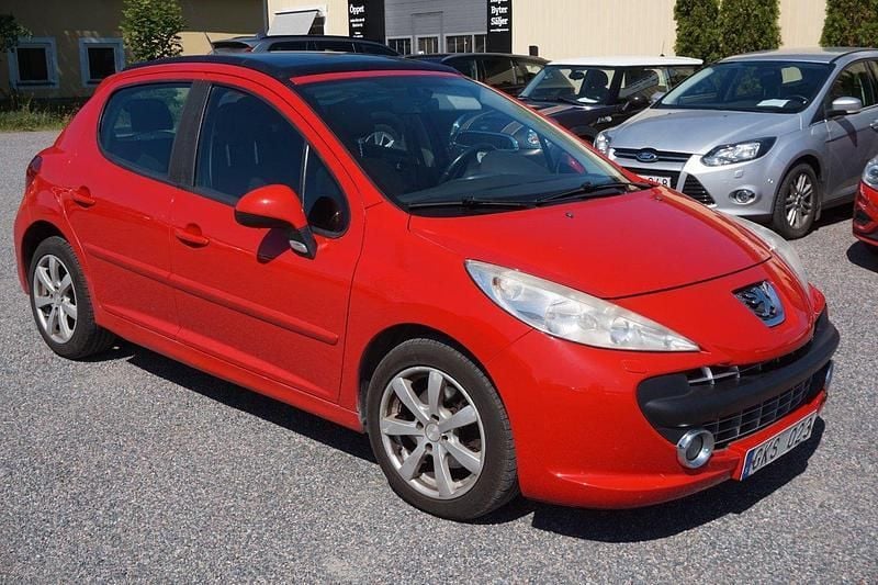 Röd Begagnad 2007 Peugeot 207 Halvkombi | 24 900 kr (Marknadspris) - Bild 1/4