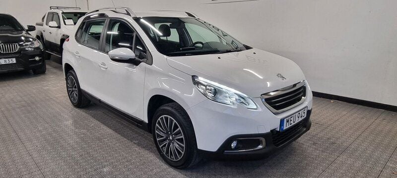 Vit Begagnad 2016 Peugeot 2008 SUV | 109 900 kr (Bra pris) - Bild 1/4