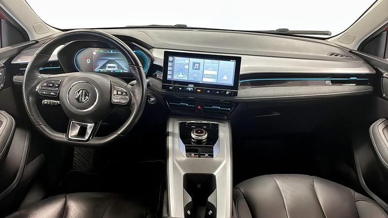 Begagnad MG MG5 EV 130 kW (177 HK) 2022 Röd Kombi