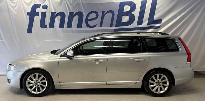 Begagnad Volvo V70 Momentum 116 HK (85 kW) 2015 Silver Kombi