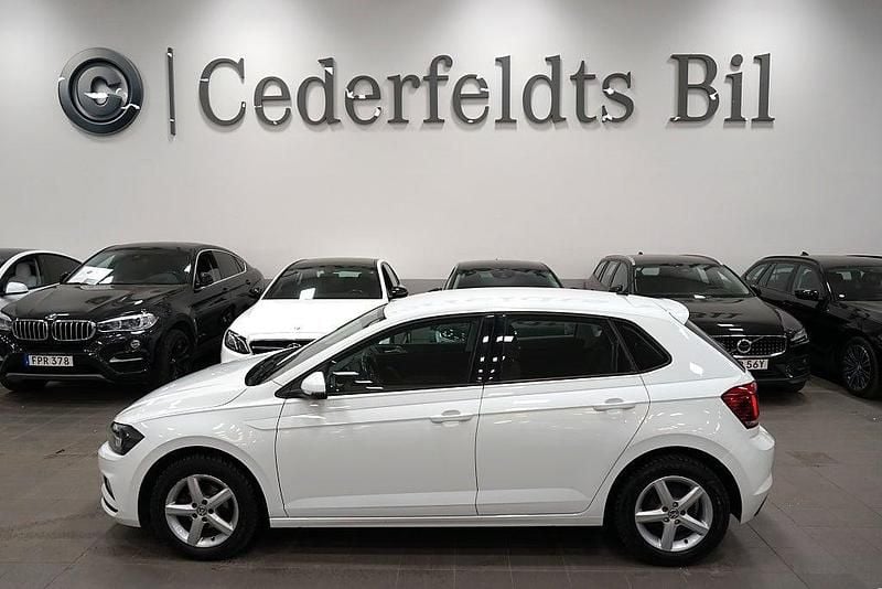 Vit Begagnad 2019 VW Polo Halvkombi | 145 800 kr (Marknadspris) - Bild 1/4