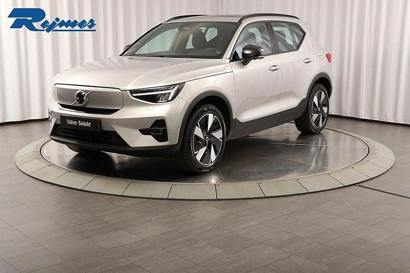 Silver Begagnad 2023 Volvo XC40 Ultimate SUV | 399 900 kr - Bild 1/4