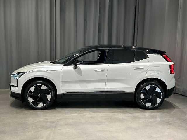 Begagnad Volvo EX30 Plus 202 kW (275 HK) 2024 Vit SUV