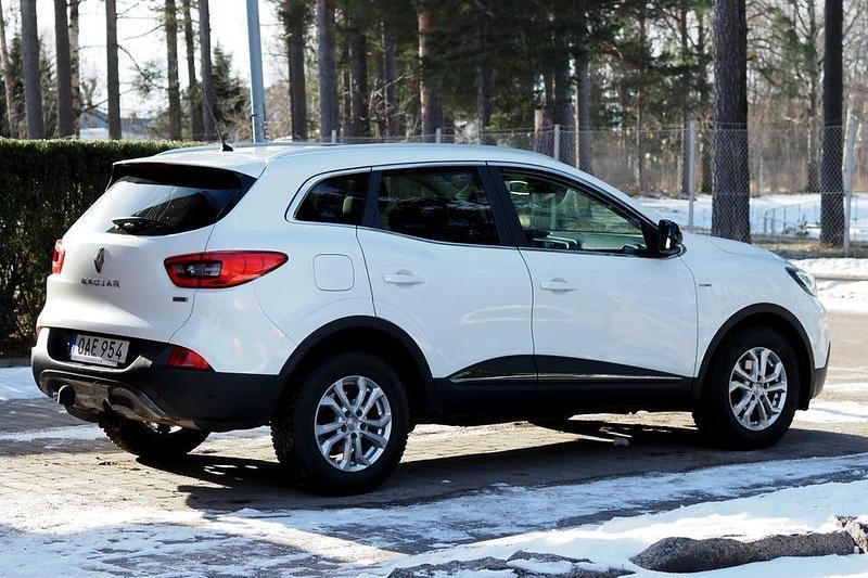 Begagnad Renault Kadjar Bose Edition 130 HK (95 kW) 2016 Vit pearl SUV