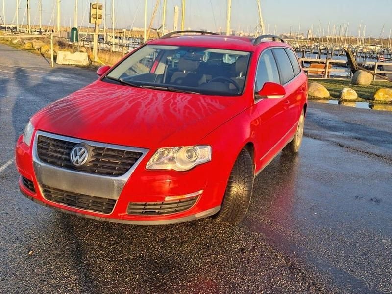 Begagnad 2006 VW Passat Kombi | 18 199 kr (Marknadspris) - Bild 1/4