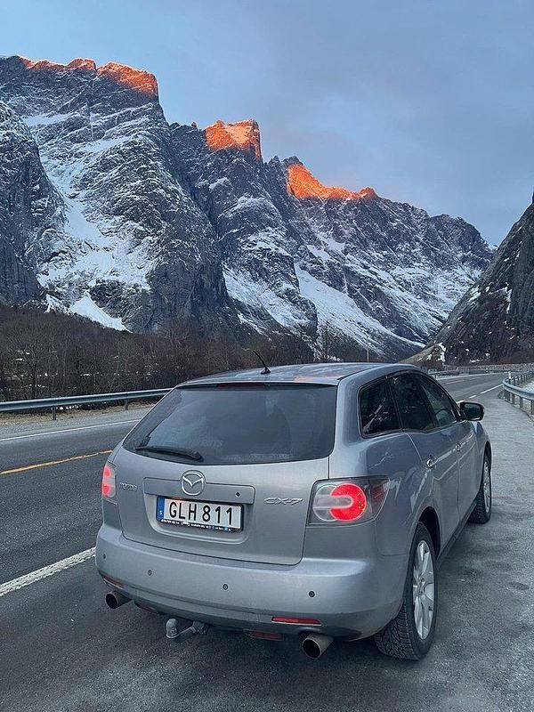 Grå Begagnad 2008 Mazda CX-7 SUV | 39 000 kr - Bild 1/4