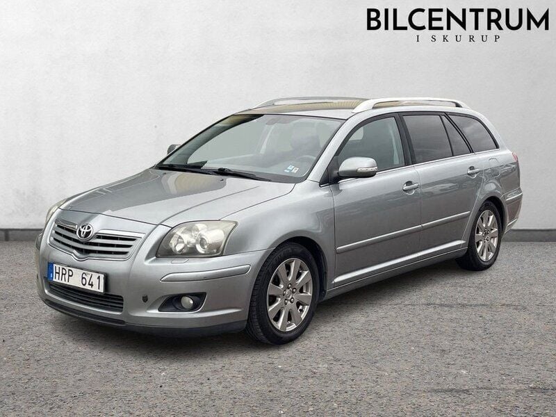Grå Begagnad 2008 Toyota Avensis Kombi | 49 900 kr (Marknadspris) - Bild 1/4