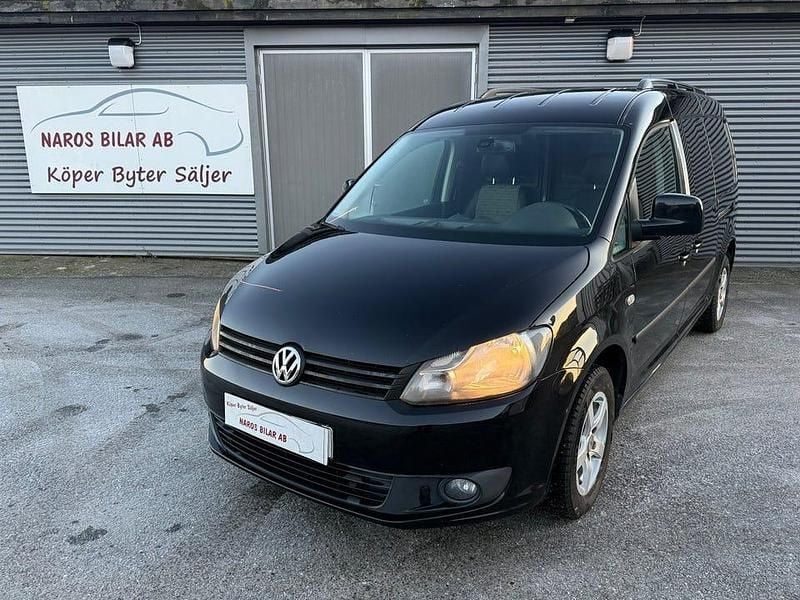 Svart Begagnad 2012 VW Caddy Maxi Minibuss | 47 900 kr (Marknadspris) - Bild 1/4