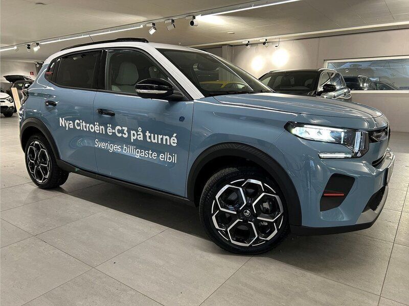 Blå Begagnad 2024 Citroën e-C3 Halvkombi | 294 900 kr - Bild 1/4