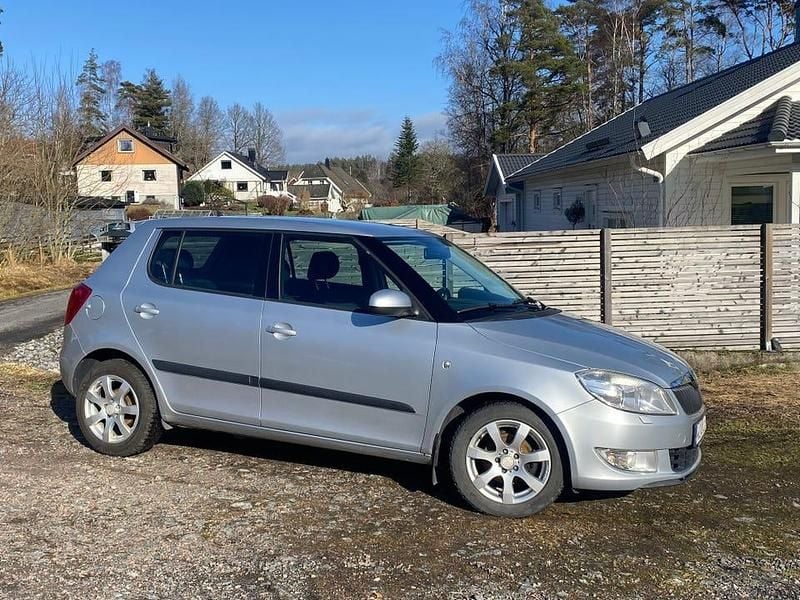 Begagnad Skoda Fabia 86 HK (63 kW) 2011