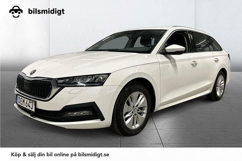 Vit Begagnad 2020 Skoda Octavia Ambition Kombi | 249 900 kr (Marknadspris) - Bild 1/3