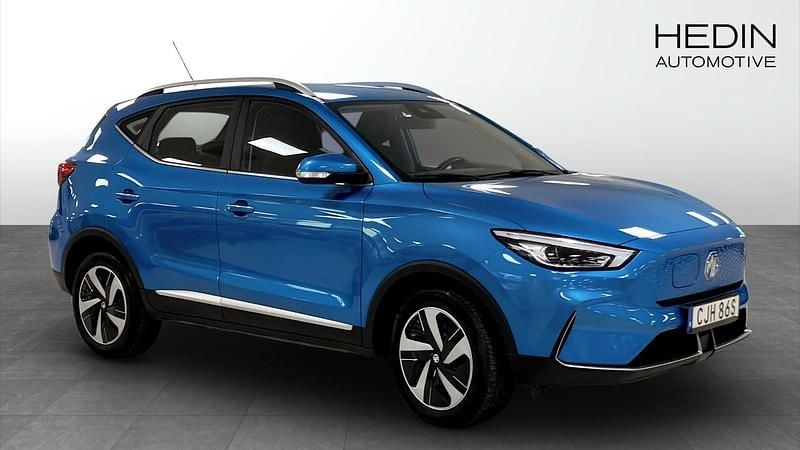 Blå Begagnad 2022 MG ZS Comfort Halvkombi | 234 900 kr (Marknadspris) - Bild 1/4
