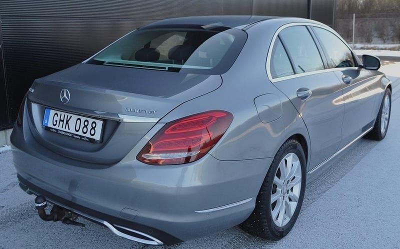 Begagnad Mercedes C220 Avantgarde 170 HK (125 kW) 2014 Silver Sedan