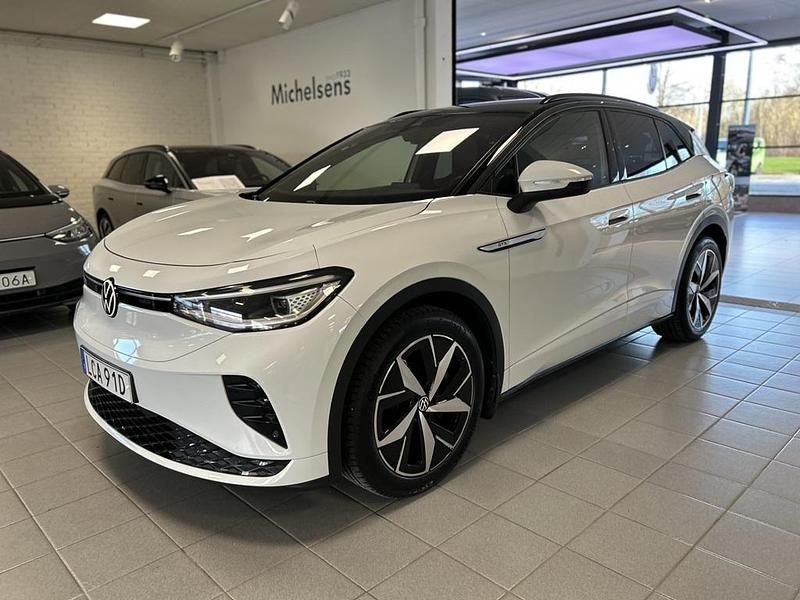 Vit Begagnad 2022 VW ID.4 GTX SUV | 349 900 kr (Marknadspris) - Bild 1/4