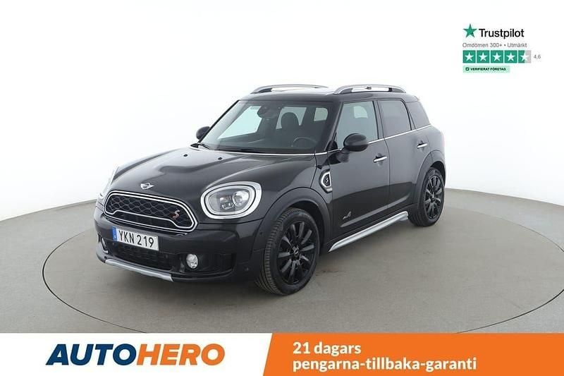 Svart Begagnad 2017 Mini Cooper SD Countryman SUV | 197 000 kr - Bild 1/4