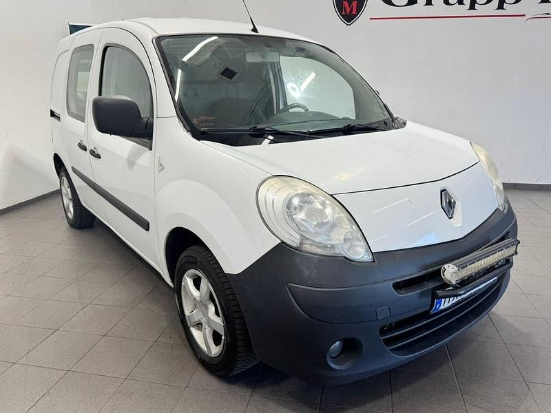 Begagnad Renault Kangoo 68 HK (50 kW) 2008 Vit Minibuss