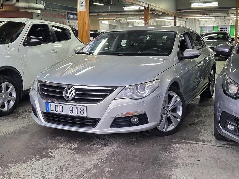 Silver Begagnad 2011 VW CC Sedan | 79 999 kr (Marknadspris) - Bild 1/4