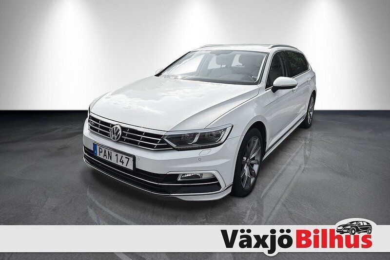 Vit Begagnad 2016 VW Passat GT Kombi | 134 900 kr (Lite dyr) - Bild 1/4