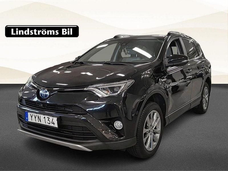 Svart Begagnad 2017 Toyota RAV4 Hybrid Executive SUV | 249 900 kr (Marknadspris) - Bild 1/3