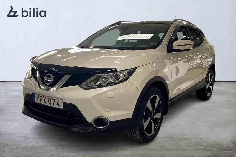 Vit Begagnad 2016 Nissan Qashqai Tekna SUV | 149 000 kr (Lite dyr) - Bild 1/1