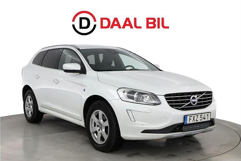 Begagnad Volvo XC60 Ocean Race 190 HK (139 kW) 2015 Vit SUV