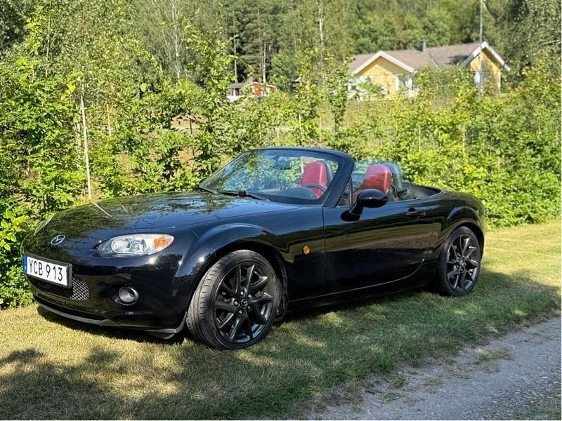 Begagnad 2006 Mazda MX5 Cab | 124 900 kr - Bild 1/4