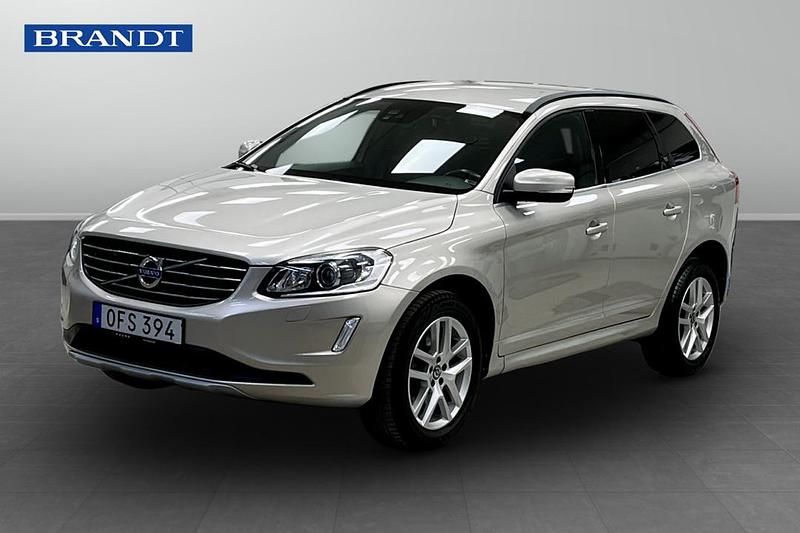 Brun Begagnad 2017 Volvo XC60 Momentum SUV | 209 900 kr (Superpris) - Bild 1/4