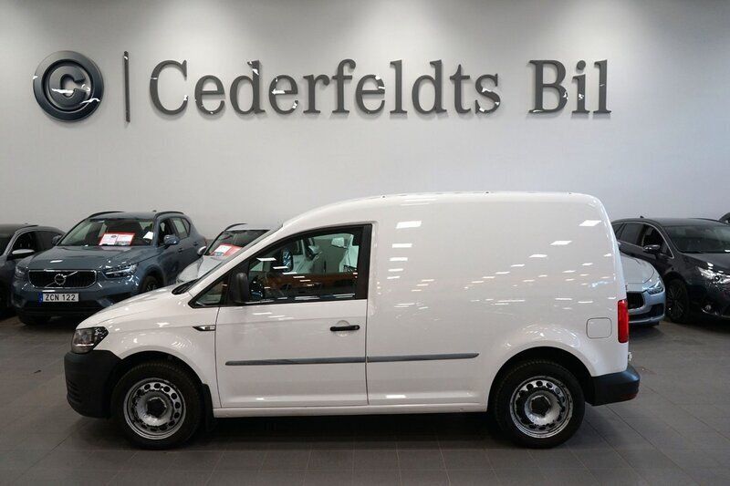 Vit Begagnad 2018 VW Caddy Minibuss | 129 900 kr (Bra pris) - Bild 1/4