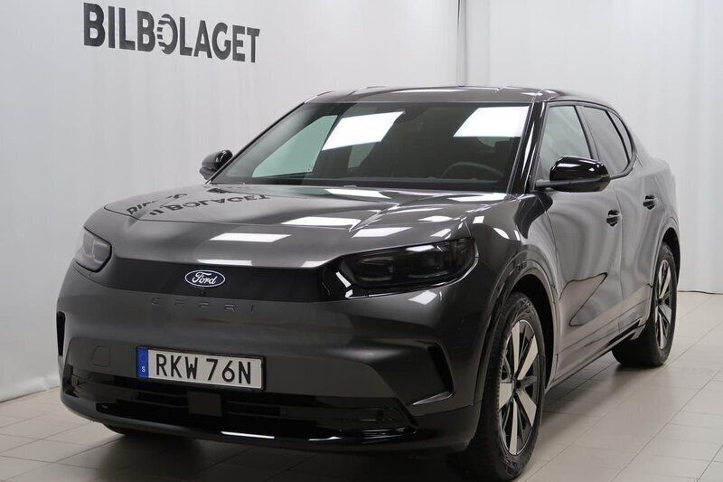 Grå Ny 2024 Ford Capri Extended Range SUV | 542 700 kr (Marknadspris) - Bild 1/4