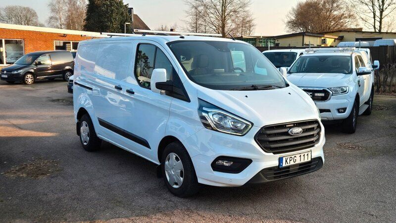 Vit Begagnad 2018 Ford Transit Custom Van | 198 750 kr - Bild 1/4