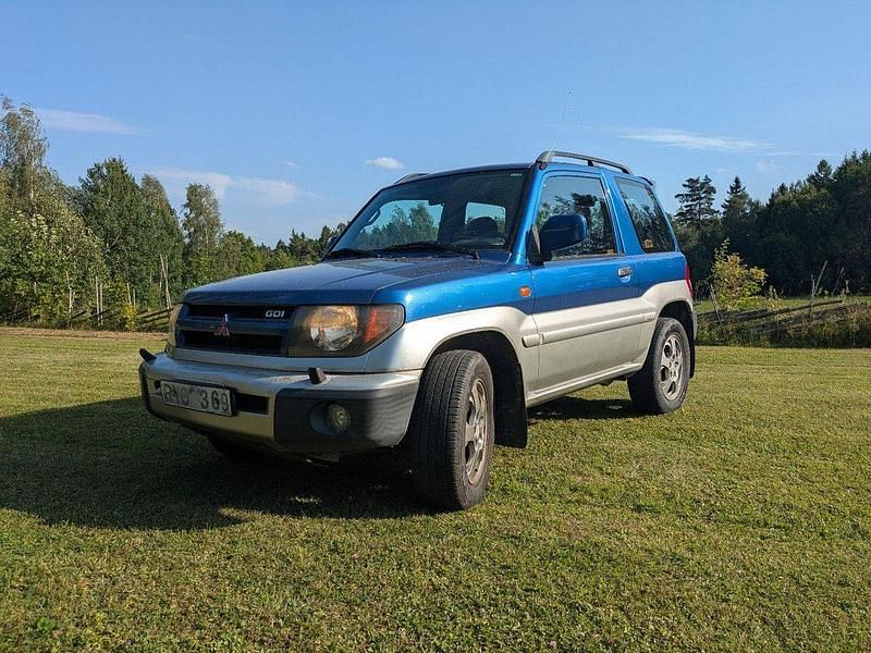 Begagnad 2000 Mitsubishi Pajero SUV | 75 000 kr - Bild 1/4