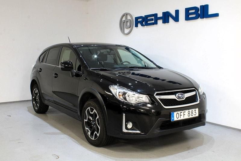 Svart Begagnad 2016 Subaru XV SUV | 169 000 kr (Marknadspris) - Bild 1/4