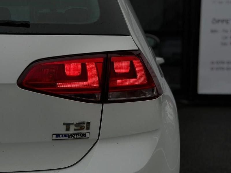 Begagnad VW Golf VII 110 HK (80 kW) 2017 Vit