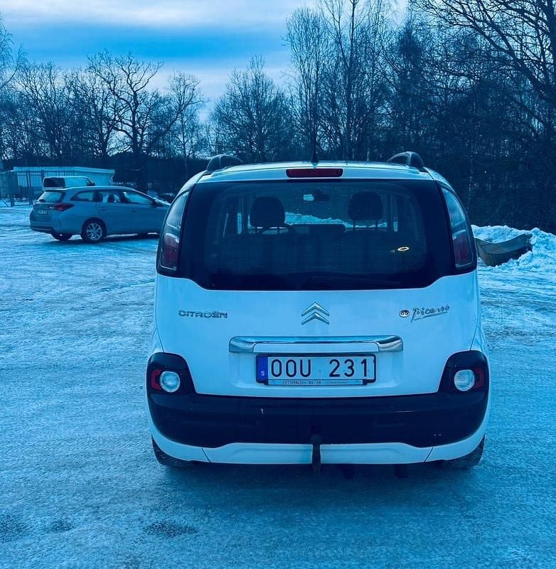 Begagnad Citroën C3 Picasso 92 HK (67 kW) 2011 Minibuss