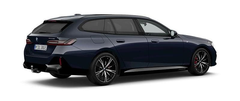 Ny BMW i5 Comfort Edition 442 kW (601 HK) 2025 Svart Sedan