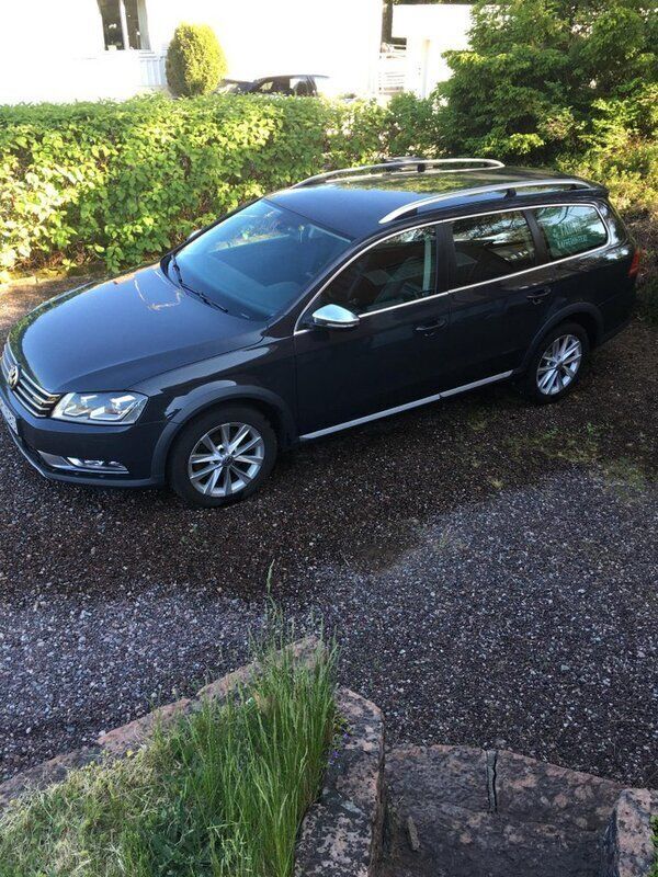 Grå Begagnad 2013 VW Passat Alltrack Kombi | 85 000 kr (Marknadspris) - Bild 1/4