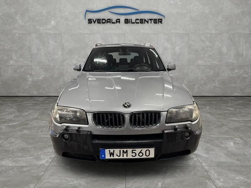 Begagnad BMW X3 Sport Line 150 HK (110 kW) 2004 Ljusgrå SUV