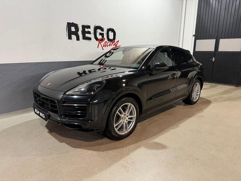 Begagnad Porsche Cayenne 462 HK (339 kW) 2023 Svart SUV