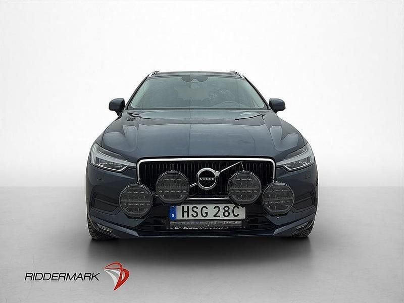 Begagnad Volvo XC60 Momentum 197 HK (144 kW) 2020 Mblå SUV