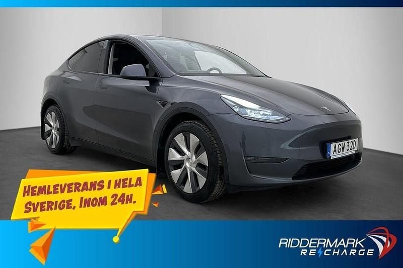 Begagnad Tesla Model Y Long Range AWD 378 kW (514 HK) 2021 Grå SUV