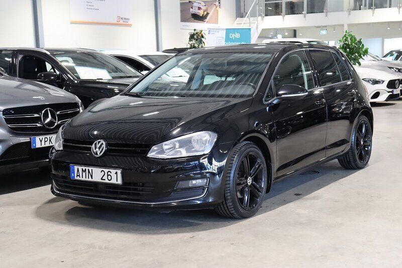 Svart Begagnad 2013 VW Golf VII GT Halvkombi | 99 900 kr (Marknadspris) - Bild 1/4