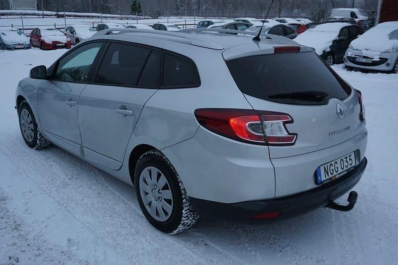 Begagnad Renault Mégane III 110 HK (80 kW) 2013 Silver