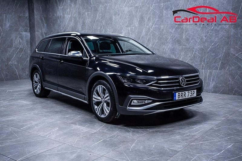 Svart Begagnad 2020 VW Passat Alltrack Kombi | 198 800 kr (Bra pris) - Bild 1/4