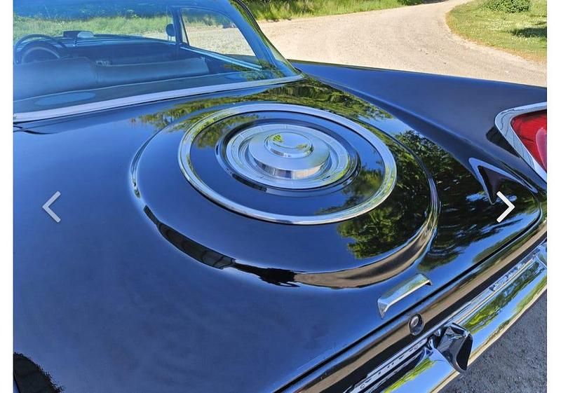 Begagnad Chrysler Saratoga 330 HK (242 kW) 1960 Sedan